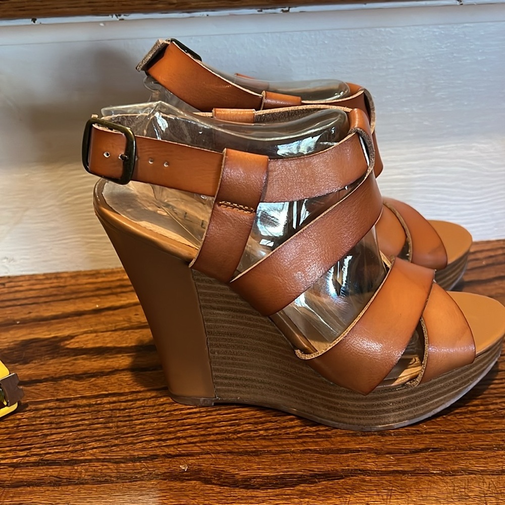 ALDO women’s wedges size 36